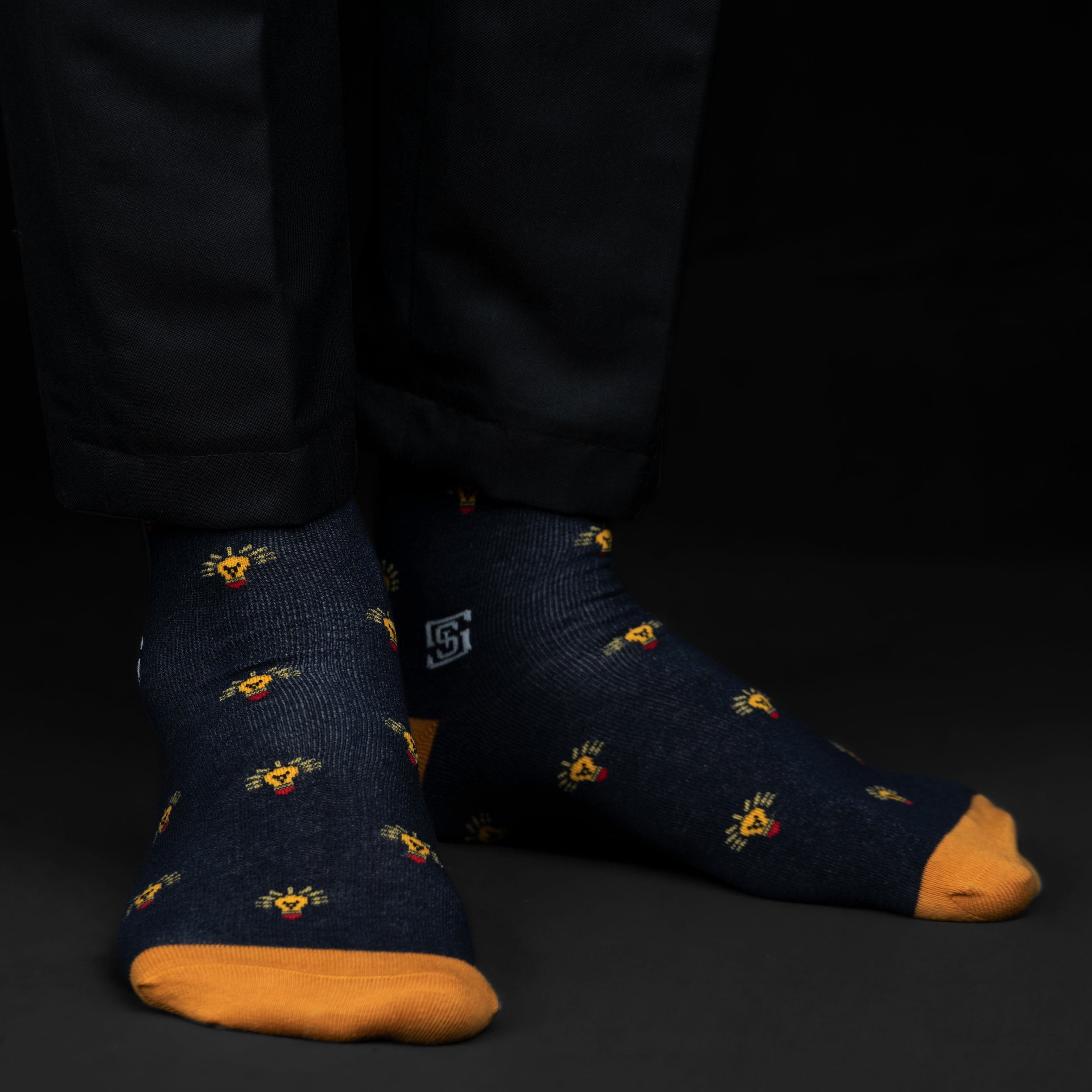 Design Artisanal 
 Ankle Socks-Multicolor Pack of 6