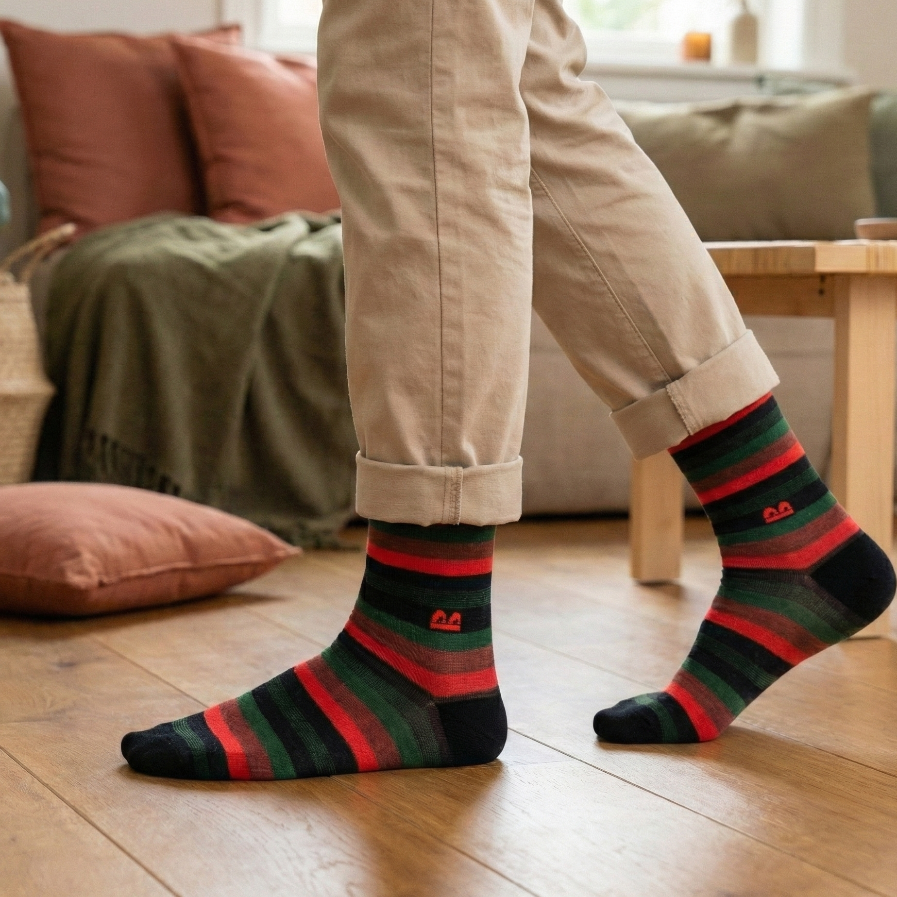 Design Dazzler Dark Crew Socks-Multicolor Pack of 3