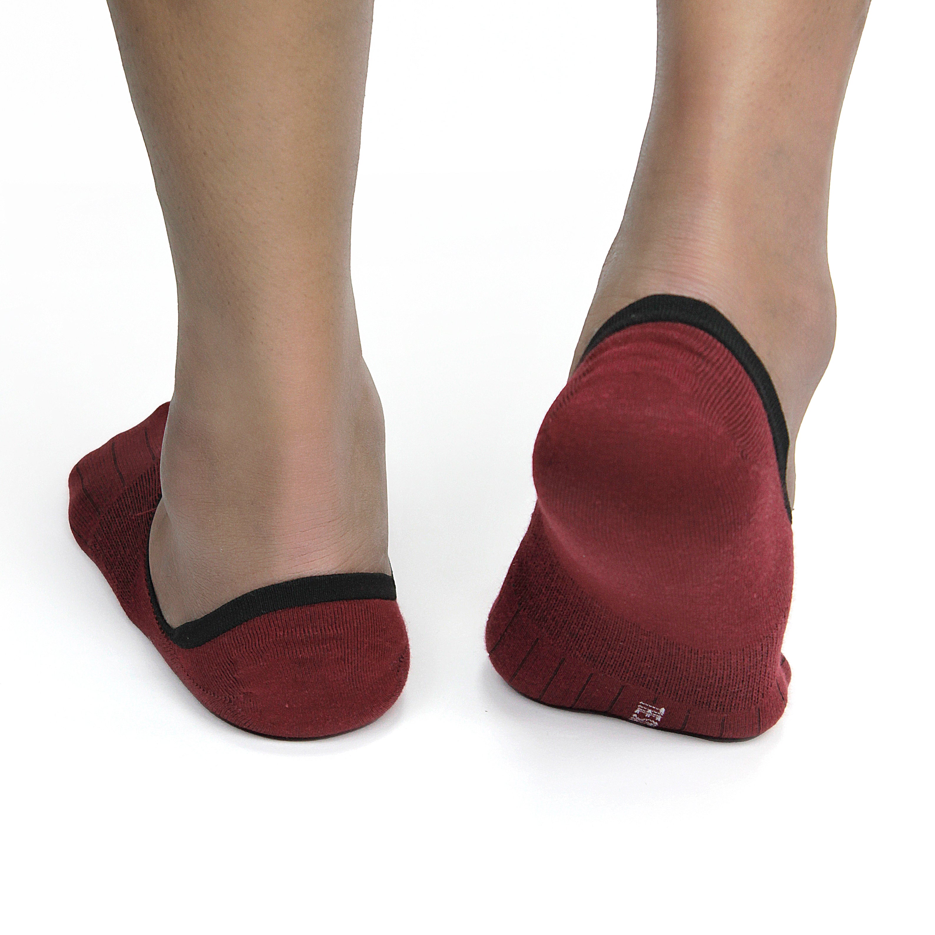 Design Solid Delight No Show Socks-Stadium Classics Pack of 3