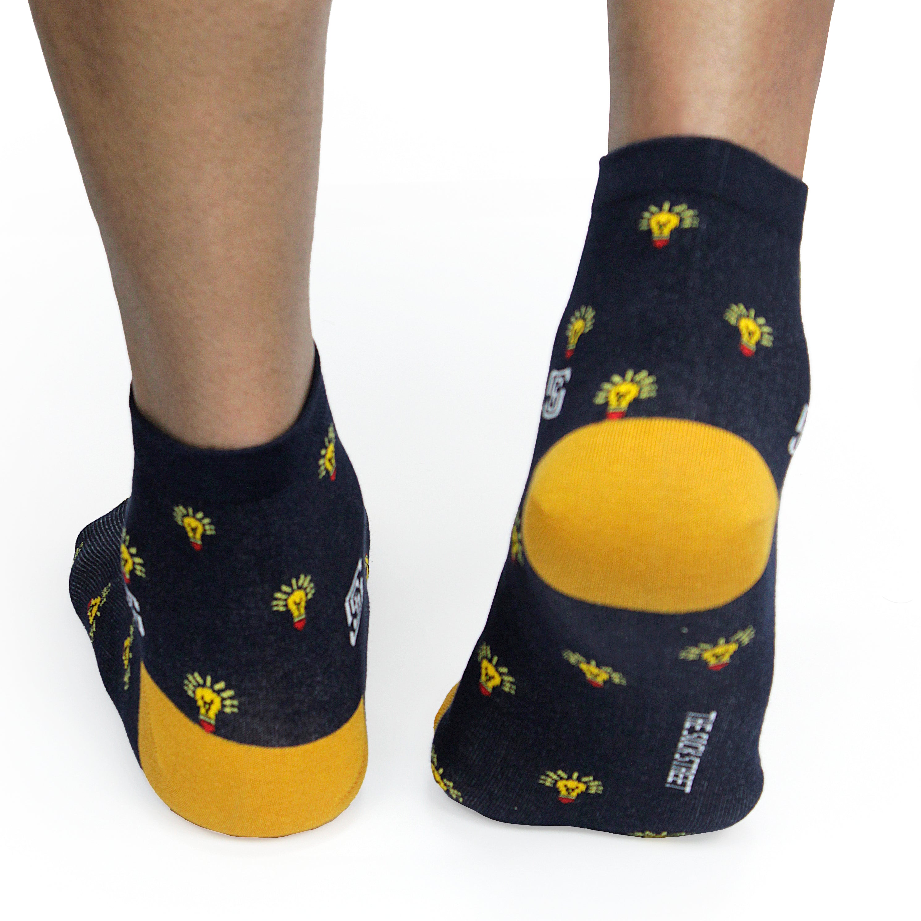 Design Artisanal Watt On 
 Ankle Socks-Multicolor Pack of 1
