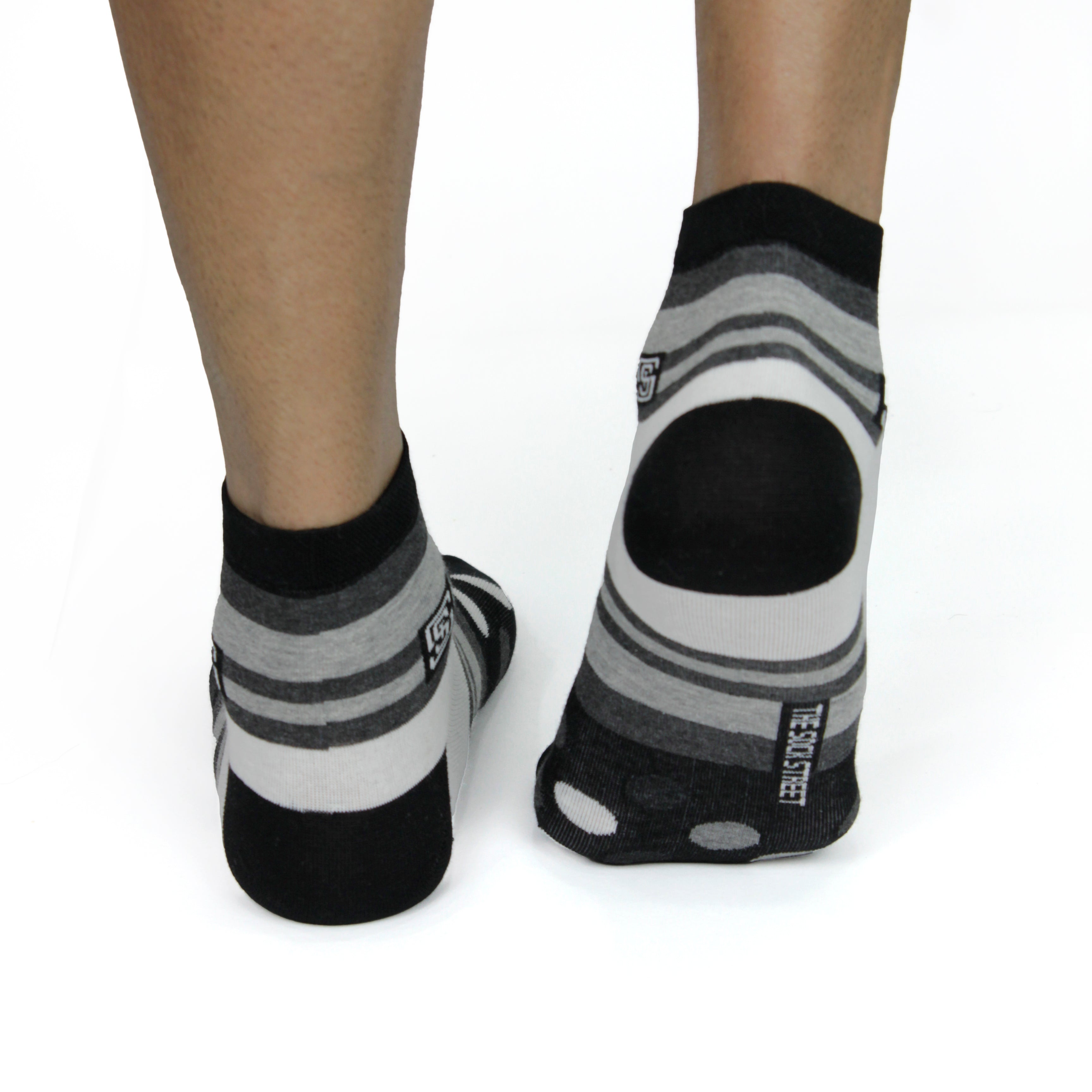 Design Polka Dot Ankle Socks-Black Pack of 1