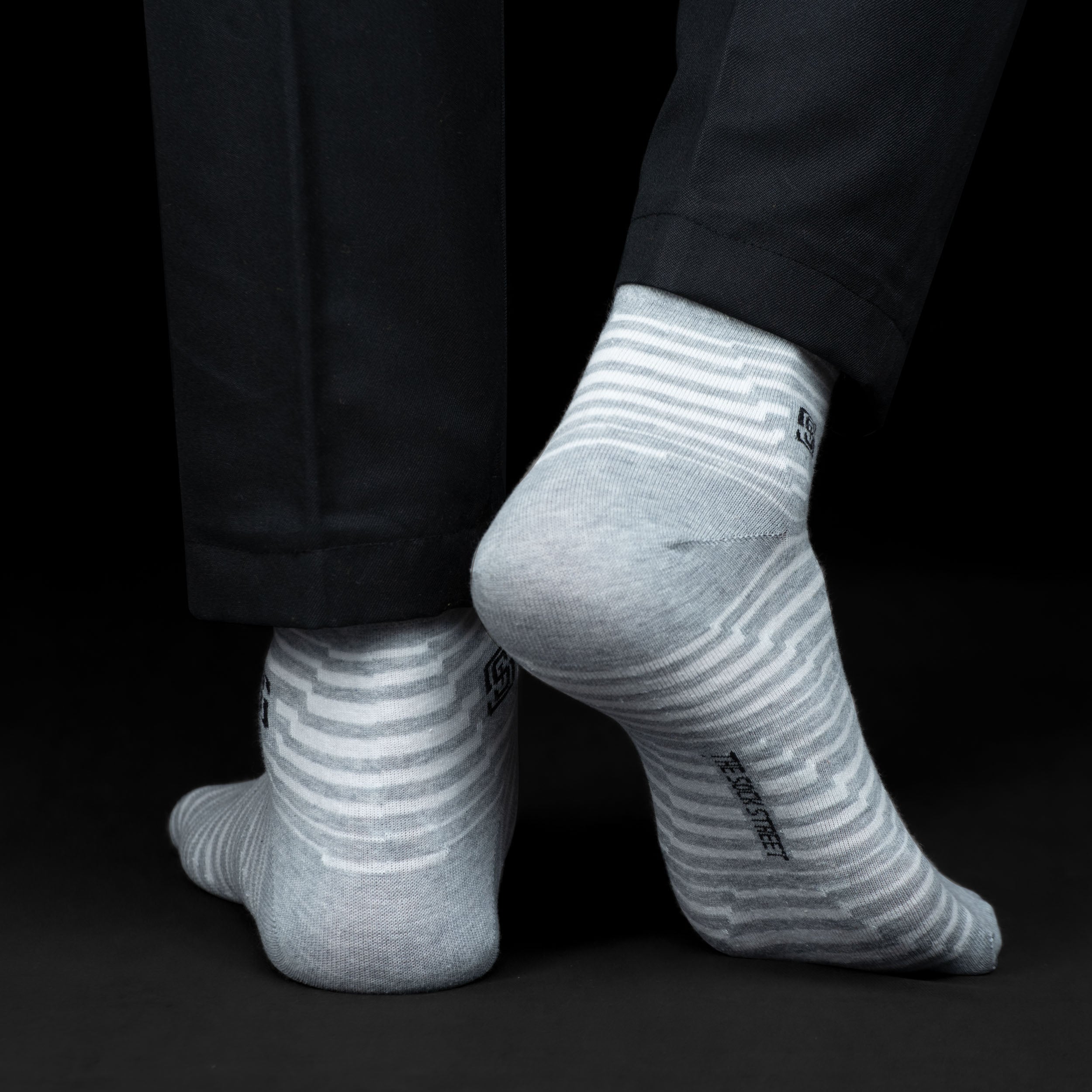 Design Printed Ultra-Smooth Ankle Socks (1 Pairs)